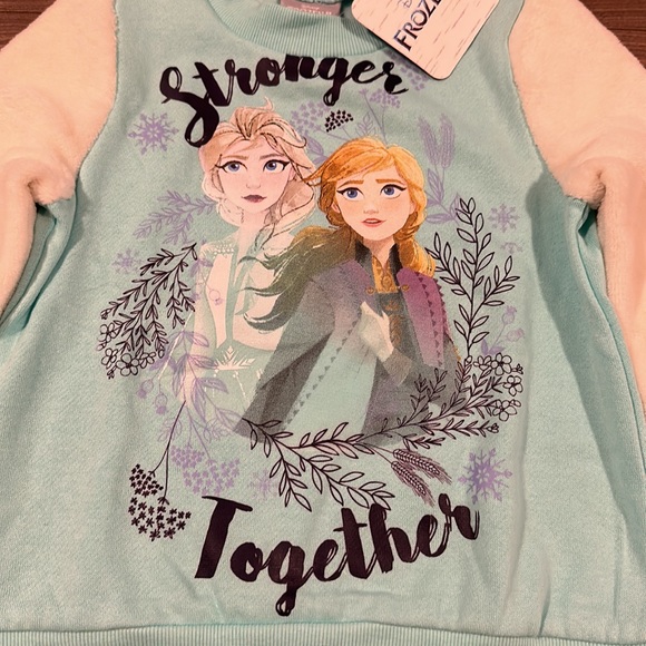 Youth Disney ‘Frozen 2’ Pajama Set - Size: 5Y - Picture 4 of 8